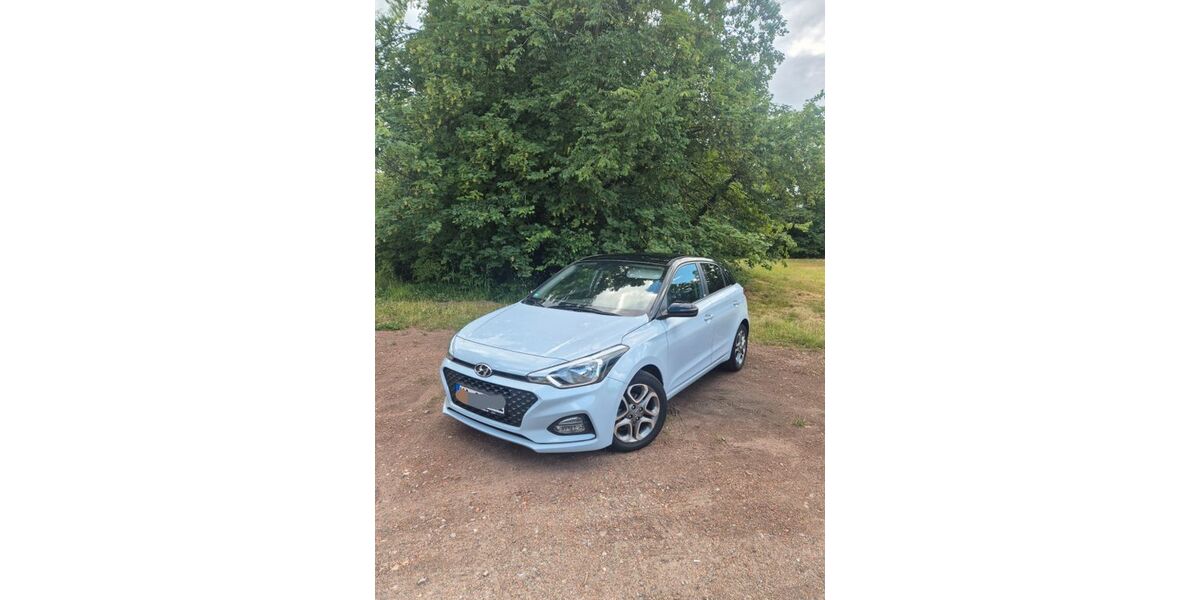 Hyundai i20 52.000 km 11.900 &euro; Ettlingen 76275