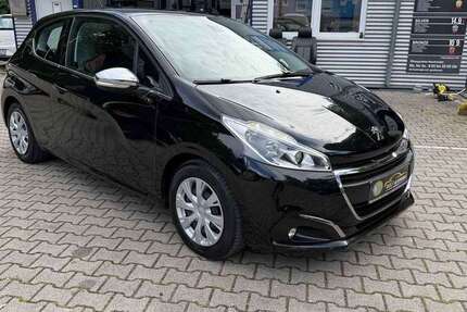 Peugeot 208 96.000 km 5.999 &euro; Pforzheim 75173