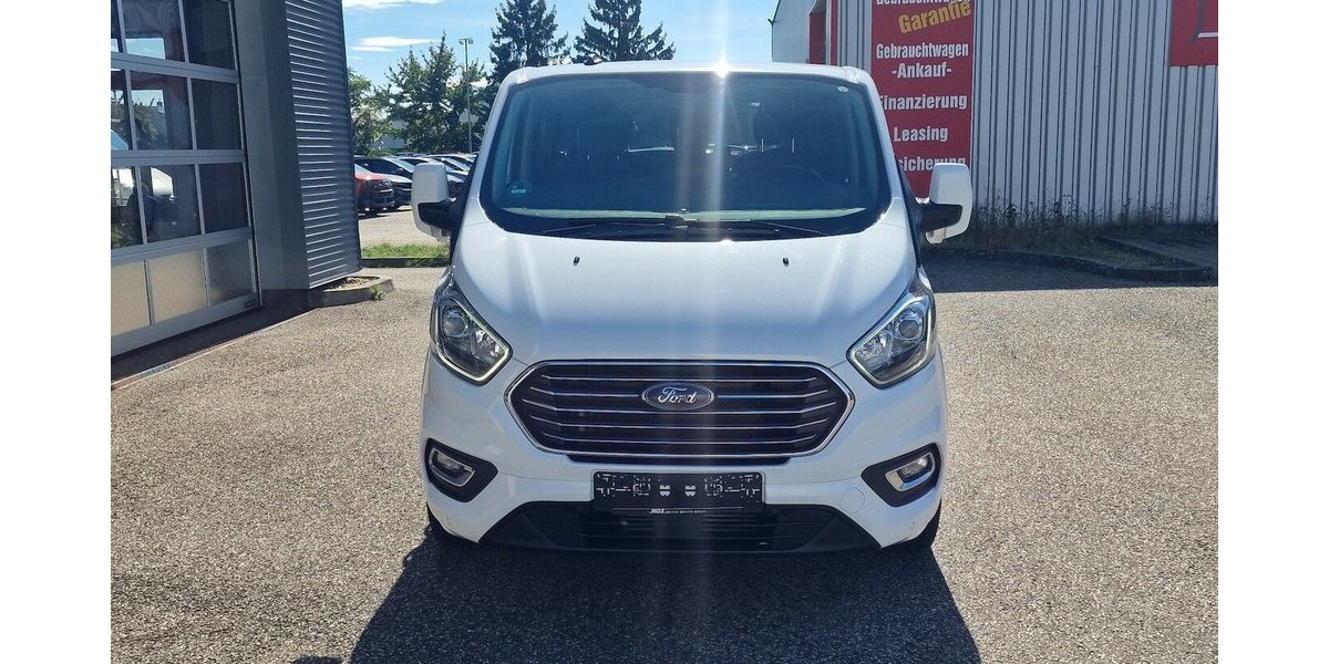 Ford Tourneo Custom 320 L1 H1 Tourneo Trend Klima 60.000 km 31.499 € Landau 76829