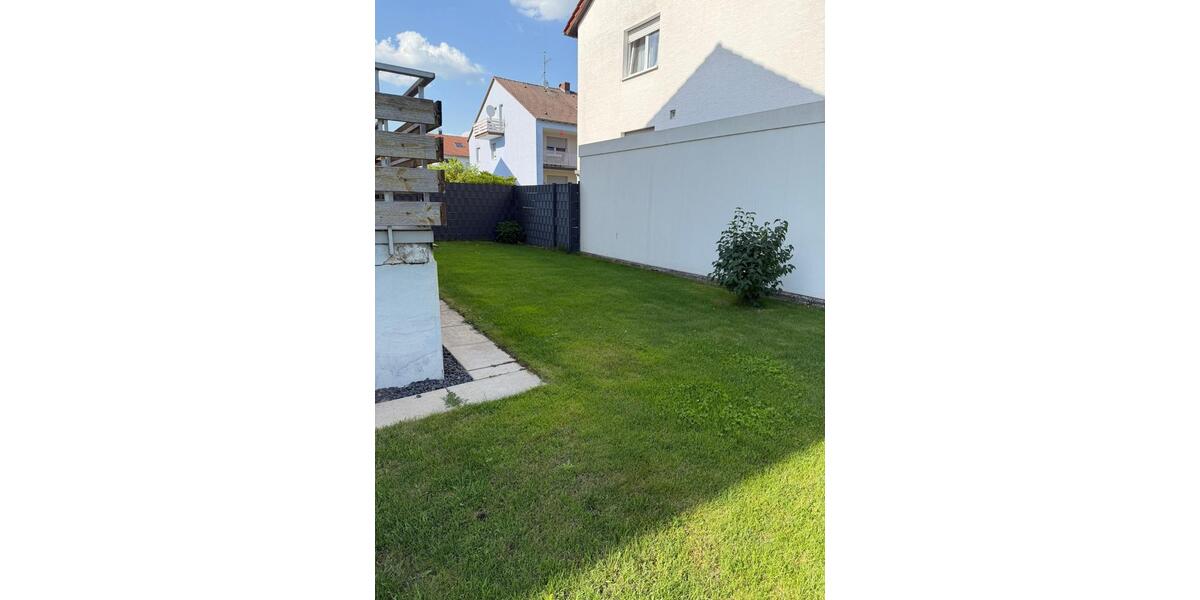 Erdgeschoßwohnung Stutensee - 4.5 Zimmer, 108 m&sup2;, 499.000&euro; | Angebot:27081112