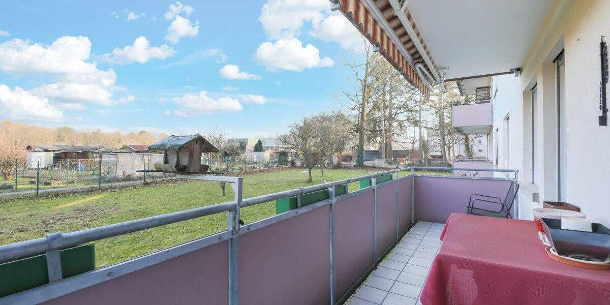 3-Zimmerwohnung in sehr ruhiger Lage mit 2 Balkonen, toller Aufteilung und Einzelgarage (Erbpacht) 3 zimmer