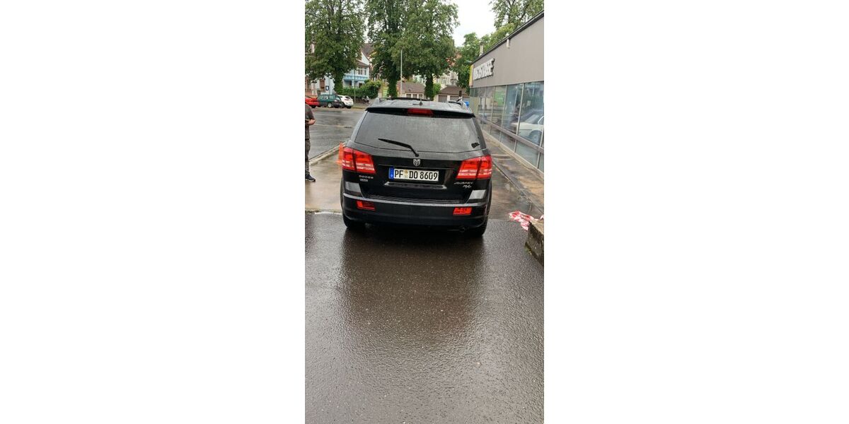 Dodge Journey 212.000 km 4.400 &euro; Straubenhardt 75334