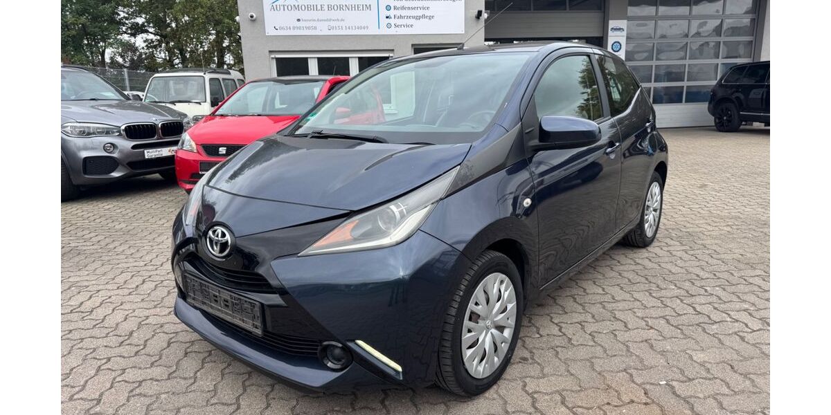 Toyota Aygo (X) 138.500 km 5.199 &euro; Bornheim 76879