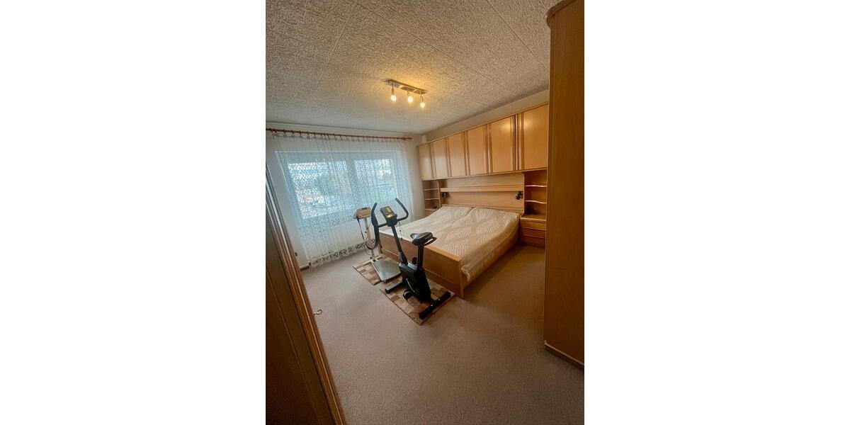 Etagenwohnung Karlsruhe Rüppurr - 3 Zimmer, 91 m&sup2;, 1.550&euro; | Angebot:26364870