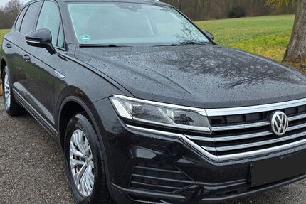 VW Touareg 96.435 km 32.900 &euro; Walzbachtal 75045