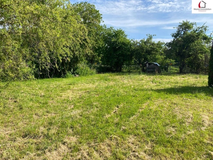 °°° IDYLLISCHES FREIZEIT und GARTENGRUNDSTÜCK MIT GERÄTESCHUPPEN IN GRÖTZINGEN °°°