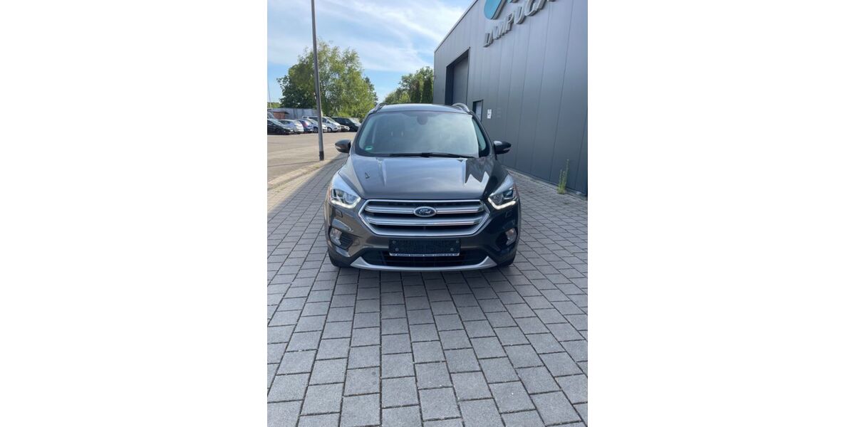 Ford Kuga 127.000 km 12.900 &euro; Rastatt 76437