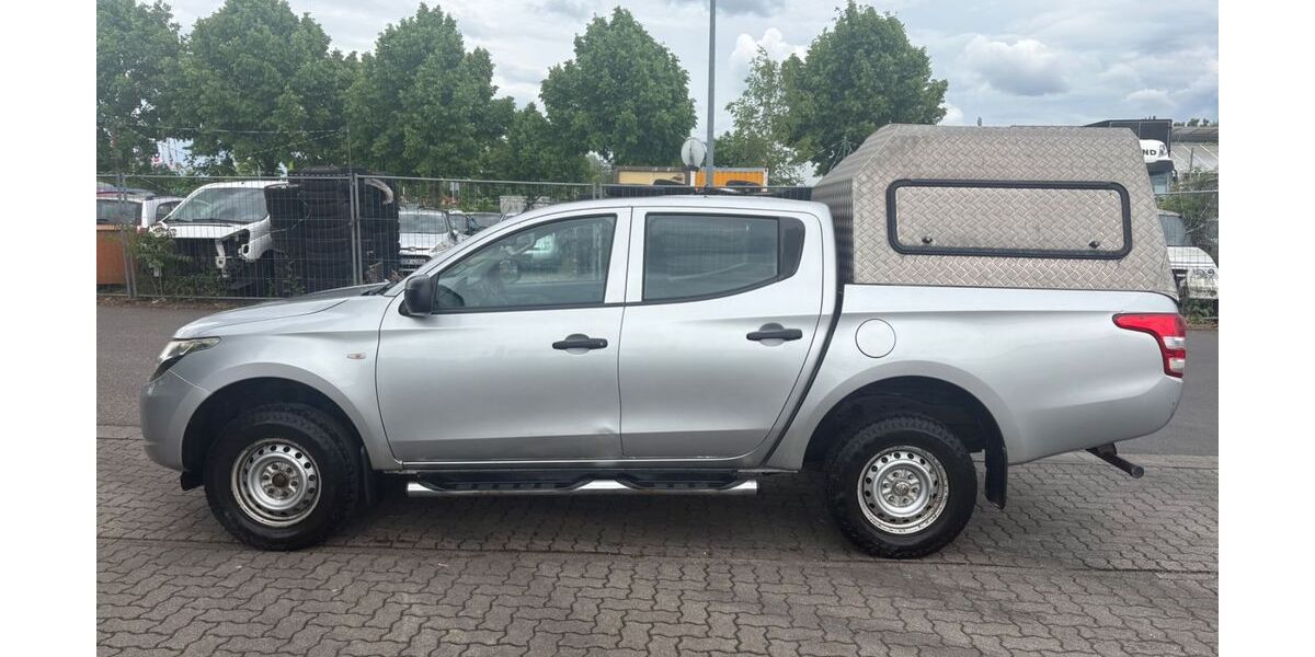 Mitsubishi L200 200.000 km 14.800 &euro; Germersheim 76726