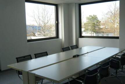 Karlsruhe-Bulach - 3 Büroräume und kleines Lager zimmer