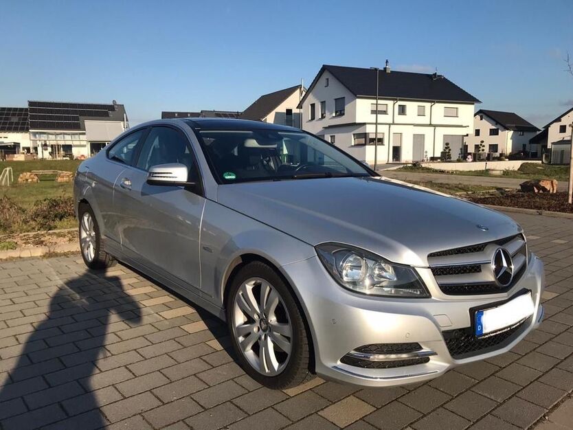 Mercedes-Benz C 250 250.000 km 8.990 € Karlsruhe 76133