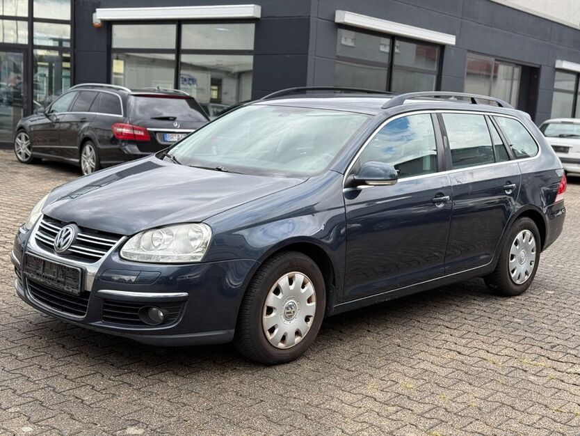 VW Golf 270.000 km 2.990 € Graben-Neudorf 76676