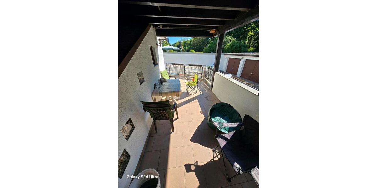 Eigentumswohnung inkl. TLB, EBK und Garage 5 zimmer