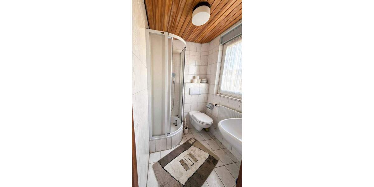 Doppelhaushälfte Pforzheim Arlinger - 6 Zimmer, 136 m&sup2;, 340.000&euro; | Angebot:25229247