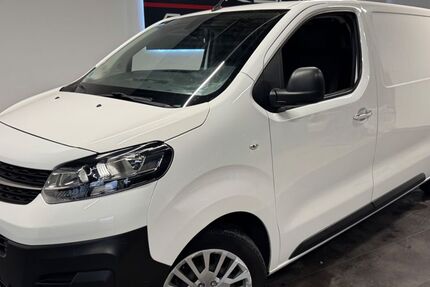 Opel Vivaro 97.241 km 14.400 &euro; Bretten 75015