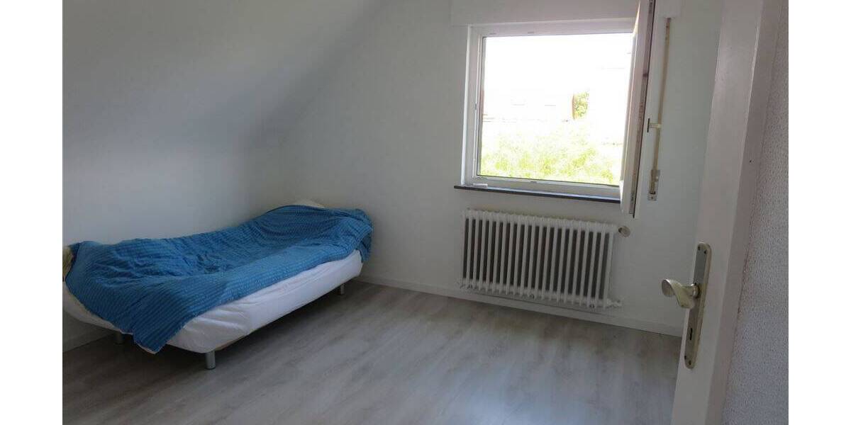 Mehrfamilienhaus, Wohnhaus Bietigheim - 6 Zimmer, 146 m&sup2;, 430.000&euro; | Angebot:26596519
