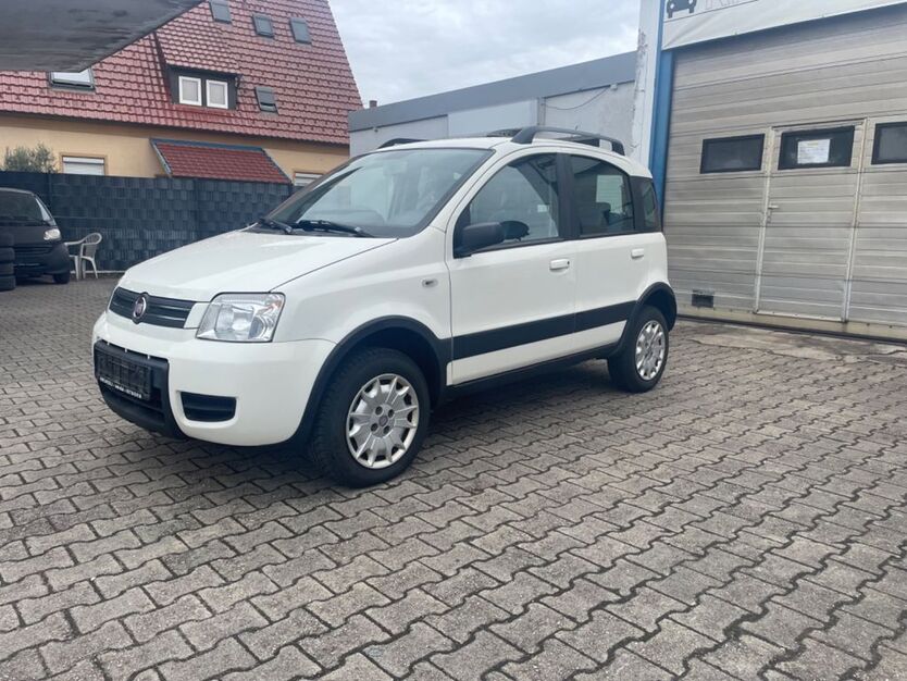 Fiat Panda 133.000 km 3.999 € Bruchsal 76646