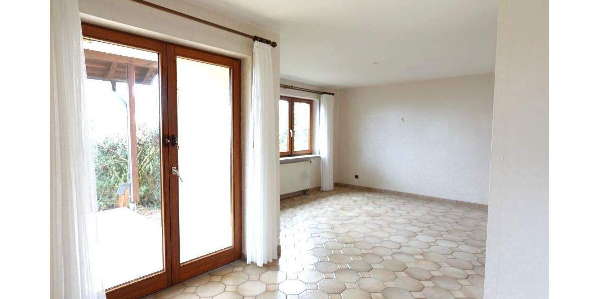 Doppelhaushälfte Pforzheim Nordstadt - 3 Zimmer, 92 m&sup2;, 418.000&euro; | Angebot:25709182