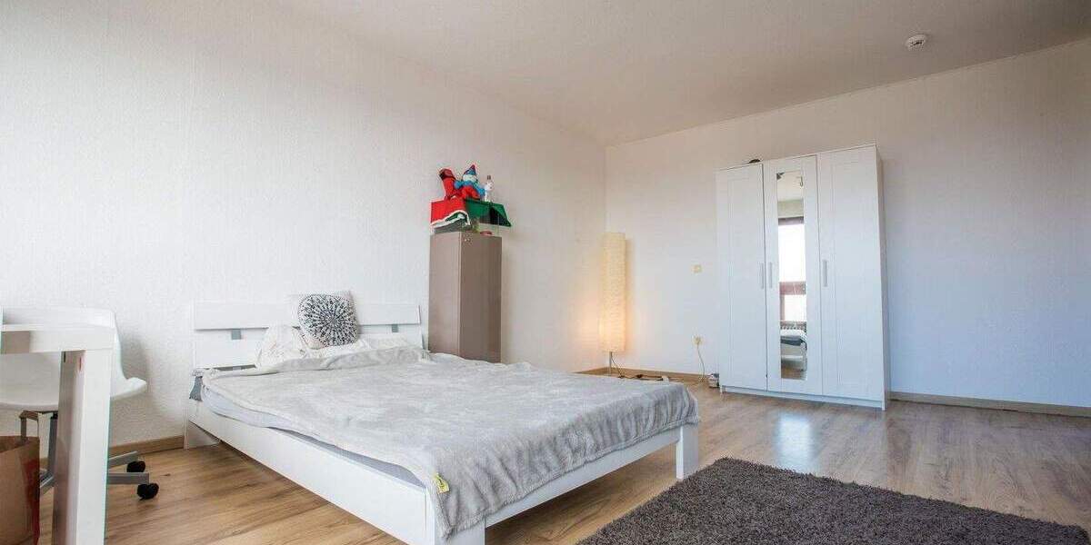 Etagenwohnung Karlsruhe Weststadt - 4 Zimmer, 115 m&sup2;, 398.000&euro; | Angebot:25804037