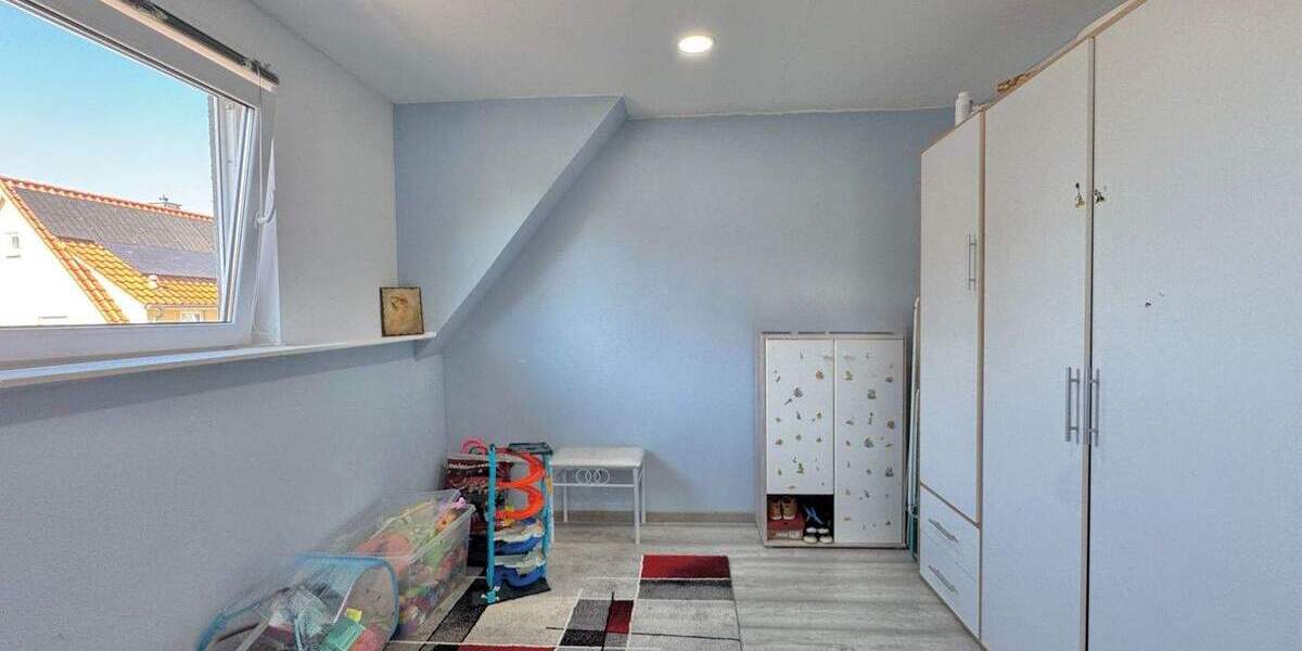 Doppelhaushälfte Bretten - 4 Zimmer, 88 m&sup2;, 399.000&euro; | Angebot:25738384