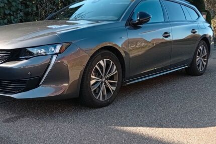 Peugeot 508 9.000 km 23.900 &euro; Keltern 75210