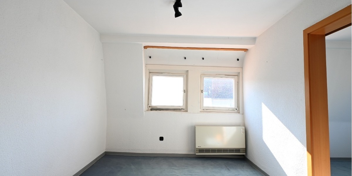 Zweifamilienhaus mit großem Potenzial - Zweifamilienhaus Knittlingen | Angebot:25712132