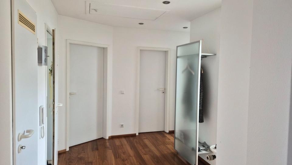 Geräumige helle 3,5-Zimmer-Wohnung in KarlsruheWolfartsweier 3.5 zimmer