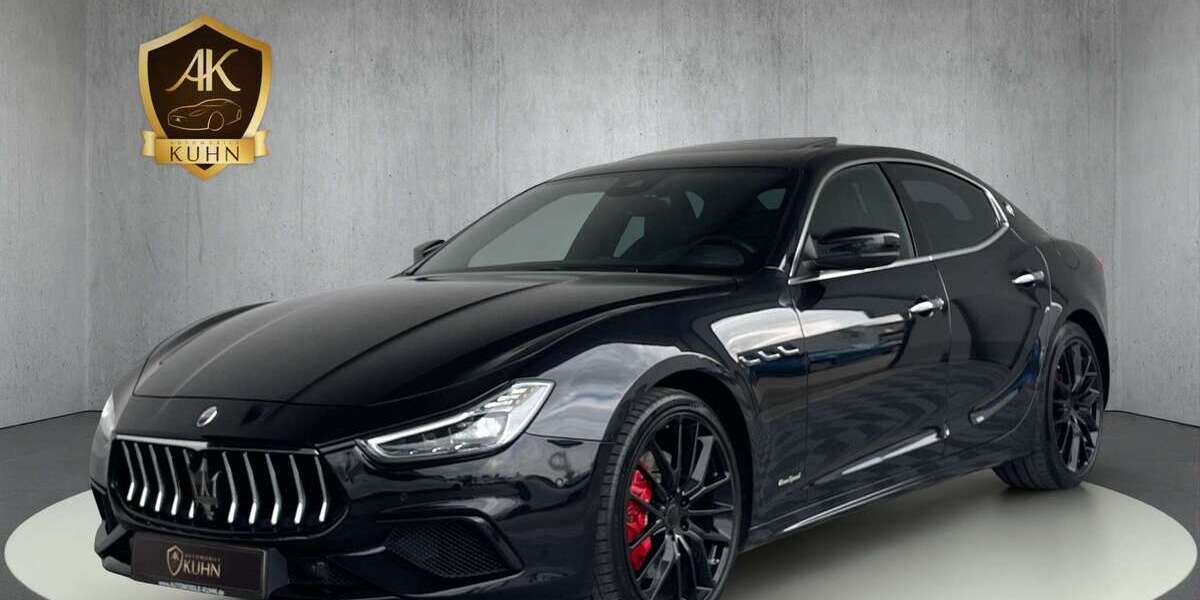 Maserati Ghibli 119.410 km 38.880 &euro; Wörth am Rhein 76744