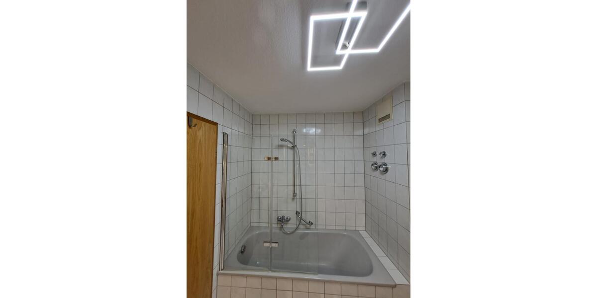 Etagenwohnung Pforzheim Weststadt - 2 Zimmer, 69 m&sup2;, 790&euro; | Angebot:26044419
