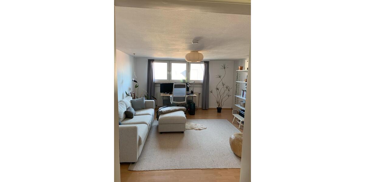 Dachgeschoßwohnung Karlsruhe Südstadt - 2 Zimmer, 66 m&sup2;, 1.150&euro; | Angebot:25161016