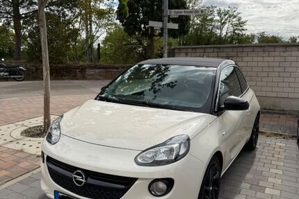 Opel Adam 100.036 km 8.700 &euro; Eggenstein-Leopoldshafen 76344
