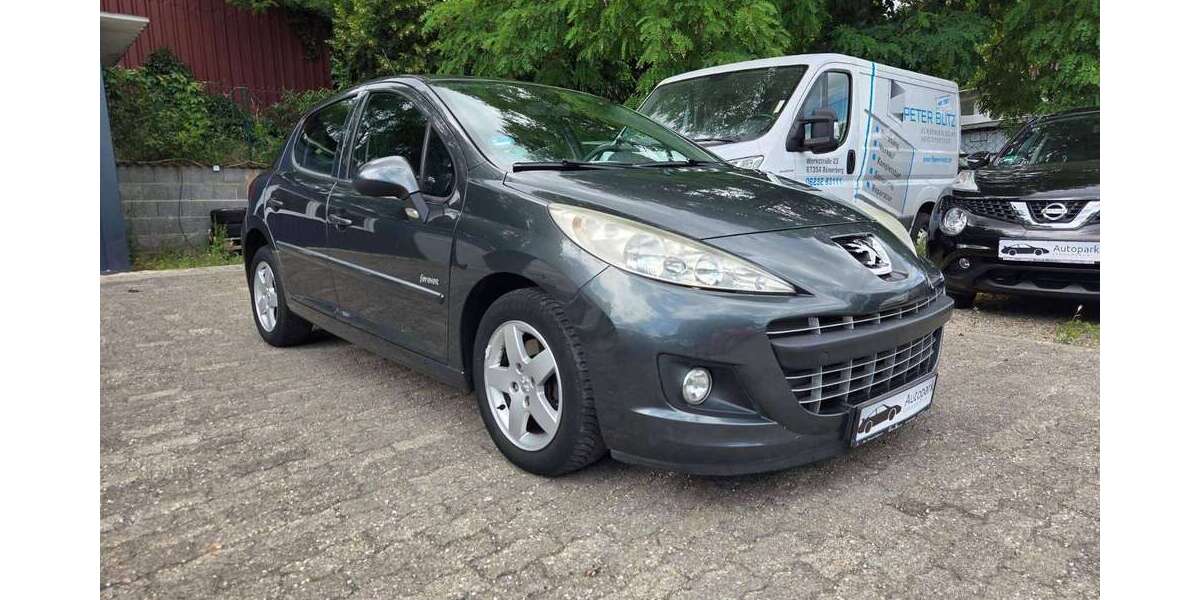 Peugeot 207 160.000 km 2.990 &euro; Lingenfeld 67360