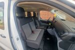 Opel Vivaro M 9 Sitzer Klima 59.000 km 27.998 &euro; Landau 76829