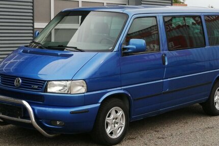 VW T4 Transporter Bus Multivan Atlantis AHK KAT 180.000 km 17.998 &euro; Landau 76829