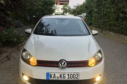 VW Golf 214.000 km 3.500 &euro; Bruchsal 76646