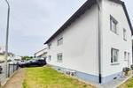Vielseitiges, modernisiertes Zweifamilienhaus mit großem Potenzial in zentraler Lage
