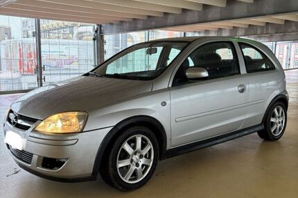 Opel Corsa 136.500 km 2.000 &euro; Karlsdorf 76689