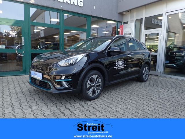 Kia Niro 24.954 km 17.470 € Karlsruhe 76185