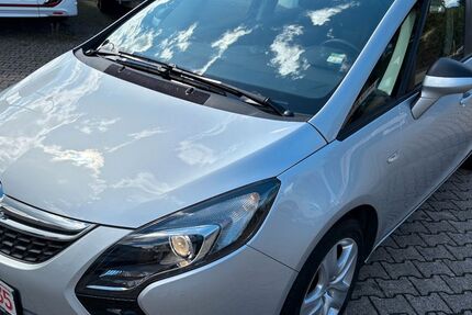 Opel Zafira 81.345 km 6.500 € Baden-Baden 76532