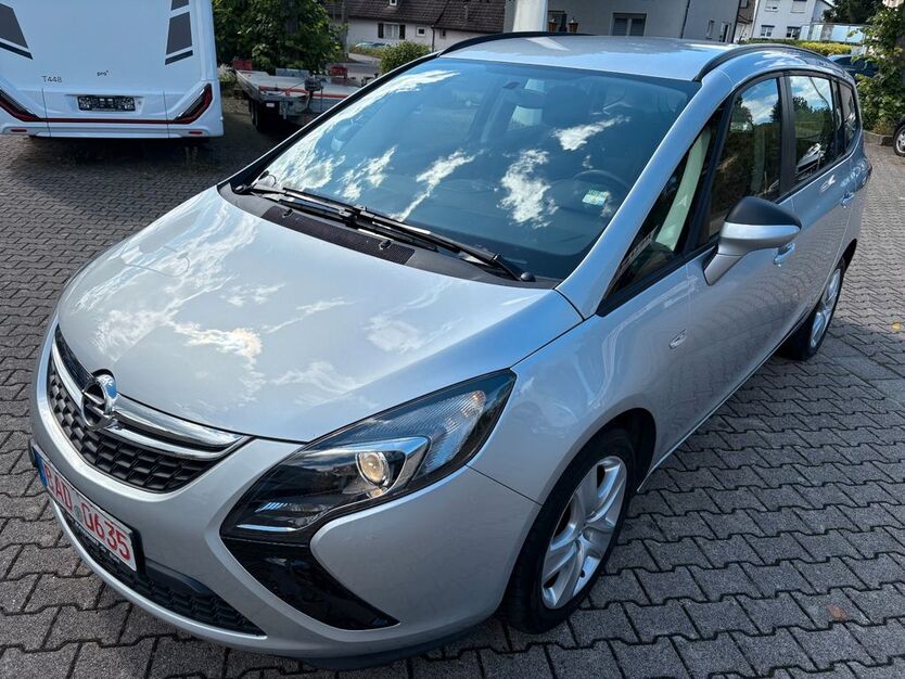 Opel Zafira 81.345 km 6.500 € Baden-Baden 76532