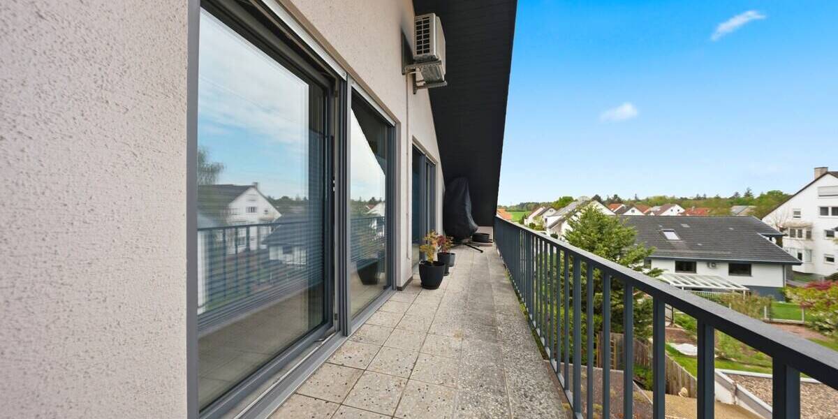Doppelhaushälfte Stutensee Blankenloch - 8 Zimmer, 273 m&sup2;, 755.000&euro; | Angebot:26453482