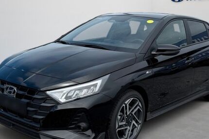 Hyundai i20 1.500 km 23.990 &euro; Graben - Neudorf 76676