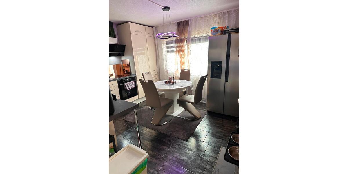 Etagenwohnung Stutensee - 3 Zimmer, 83 m&sup2;, 299.999&euro; | Angebot:27122395