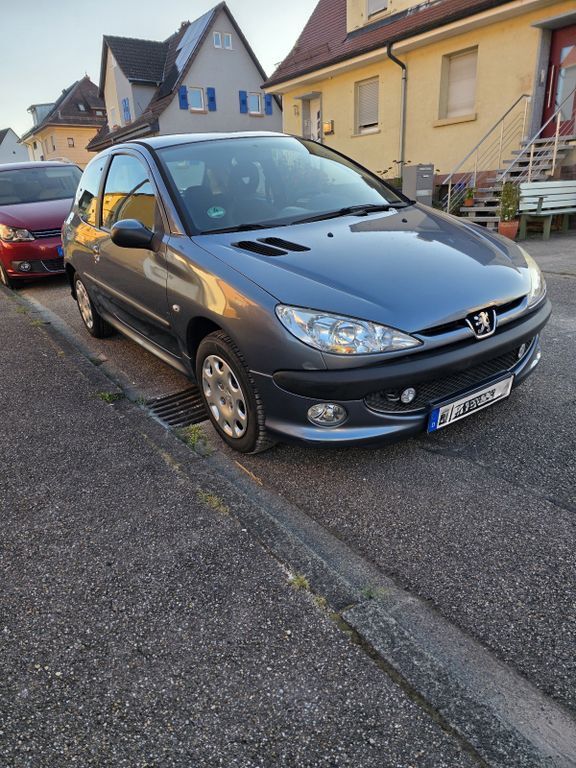 Peugeot 206 99.500 km 2.250 € Gernsbach 76593