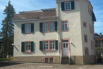 Wohnung Gernsbach - 5 Zimmer, 145 m&sup2;, 1.250&euro; | Angebot:26137203