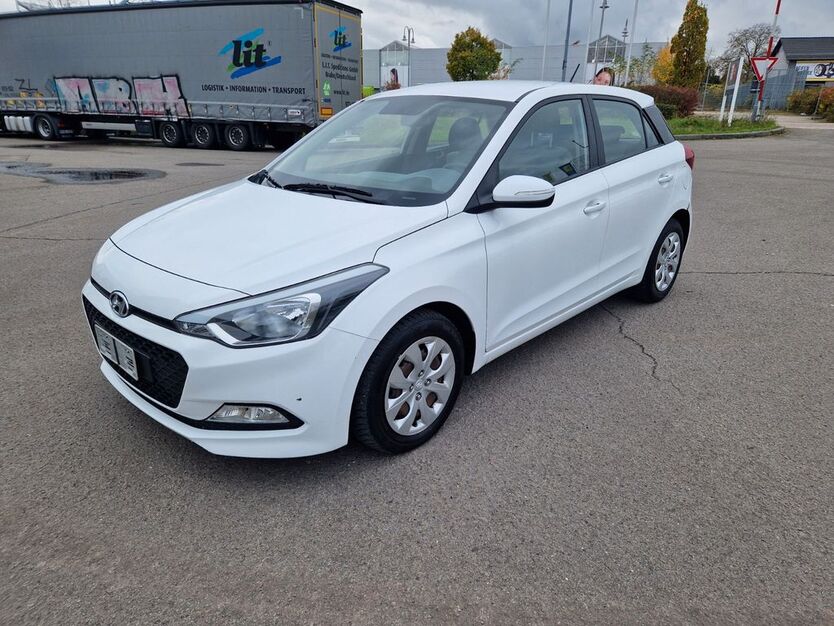 Hyundai i20 123.000 km 5.300 € Germersheim 76726