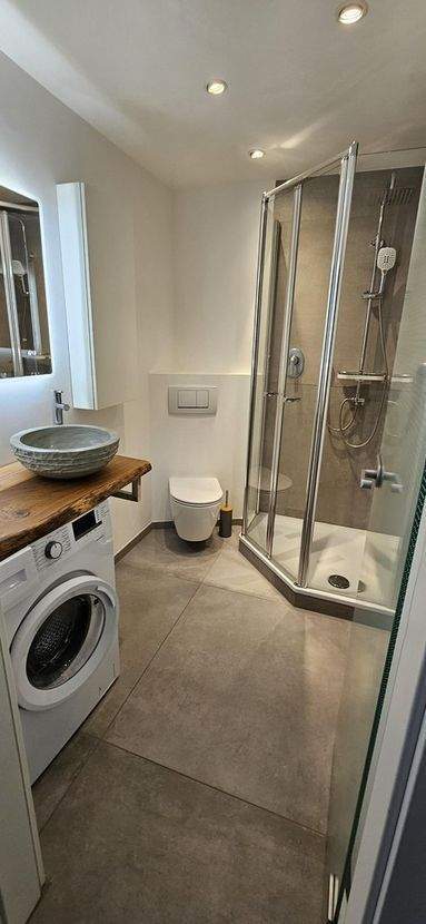 Schöne 2-Zimmer-Wohnung mit Balkon und EBK 2 zimmer