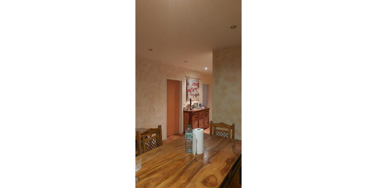 Etagenwohnung Linkenheim-Hochstetten Hochstetten - 3.5 Zimmer, 98 m&sup2;, 1.300&euro; | Angebot:25517092