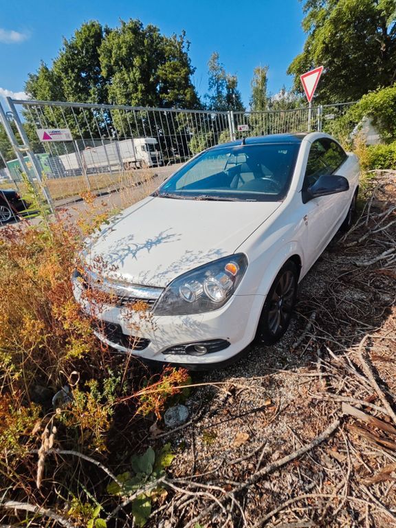 Opel Astra 140.000 km 2.900 € Rastatt 76437