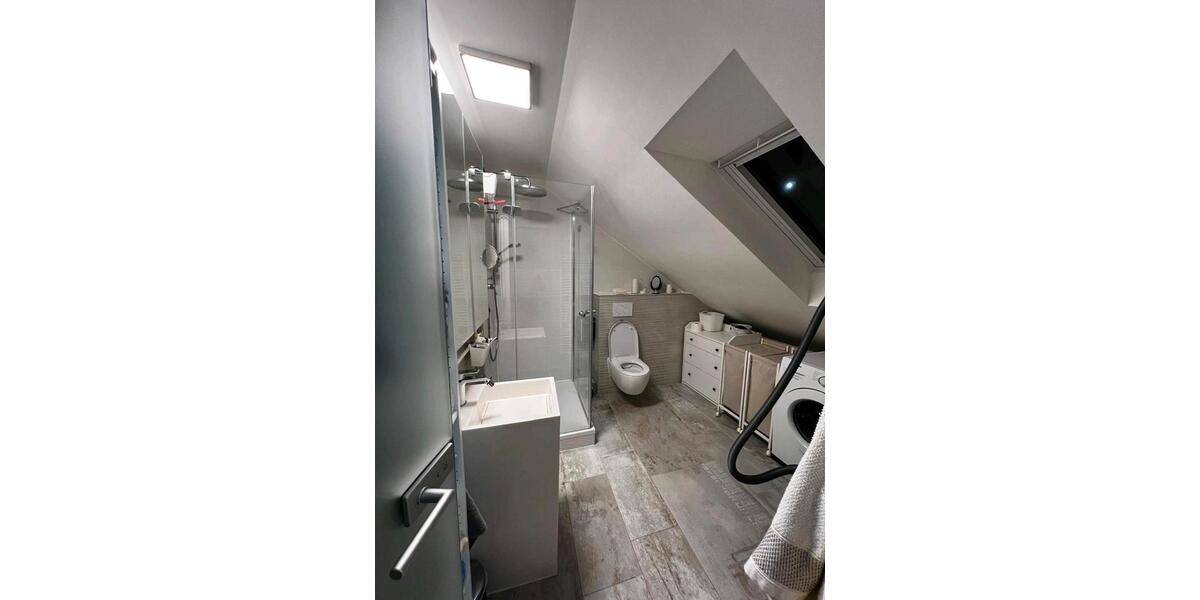 Dachgeschoßwohnung Stutensee - 3 Zimmer, 84 m&sup2;, 268.000&euro; | Angebot:26276663
