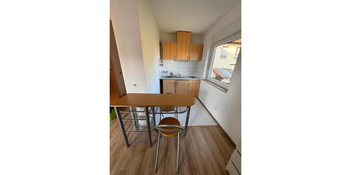 Etagenwohnung Pforzheim - 1 Zimmer, 24 m&sup2;, 575&euro; | Angebot:26483167